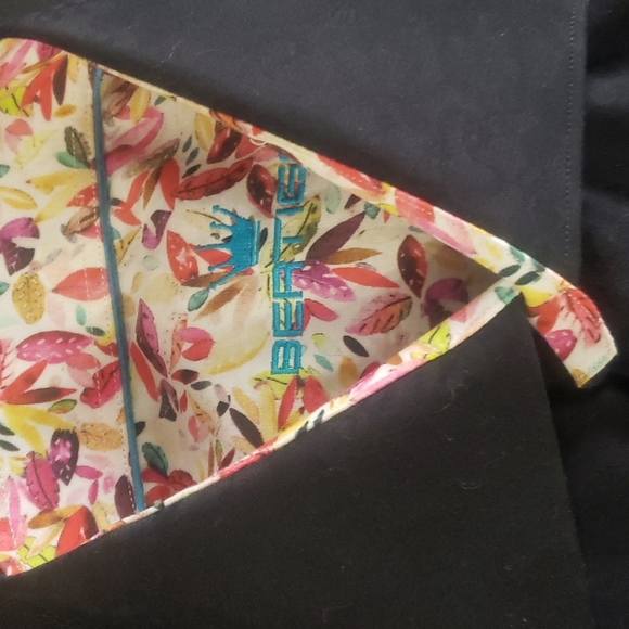 Mens bertigo dress shirt size 3 medium - Picture 2 of 2